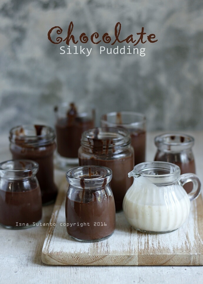 SILKY CHOCOLATE PUDDING